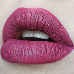 NEW! ✨Hola neon Velvet Lipstick! ✨